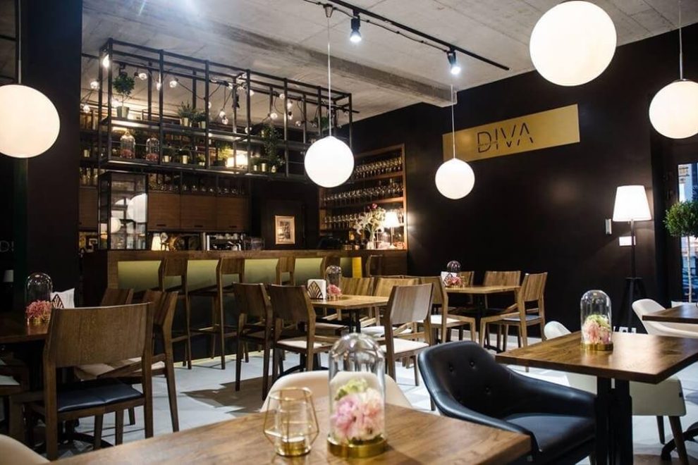 DIVÁ drink bar & cafe