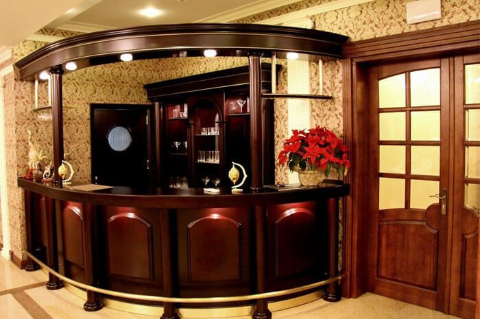 Hotel-Restauracja KRYSZTAŁOWY PAŁACYK